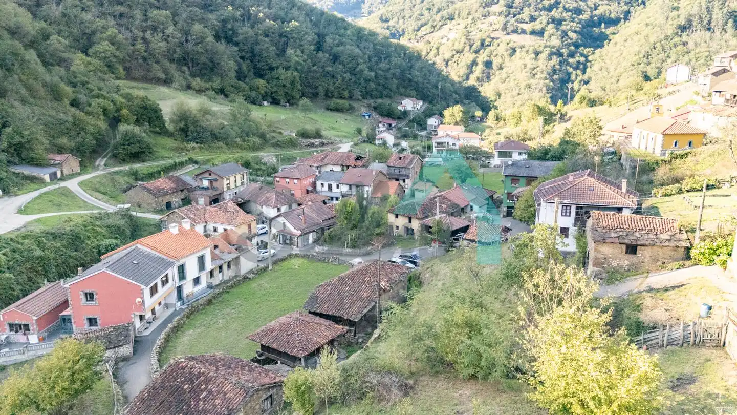 Vista exterior de Casa o chalet de alquiler en Mieres (Asturias) con Calefacción, Terraza y Amueblado