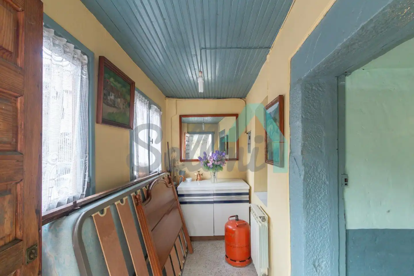 Casa adosada en venta en Quirós con Calefacción y Trastero