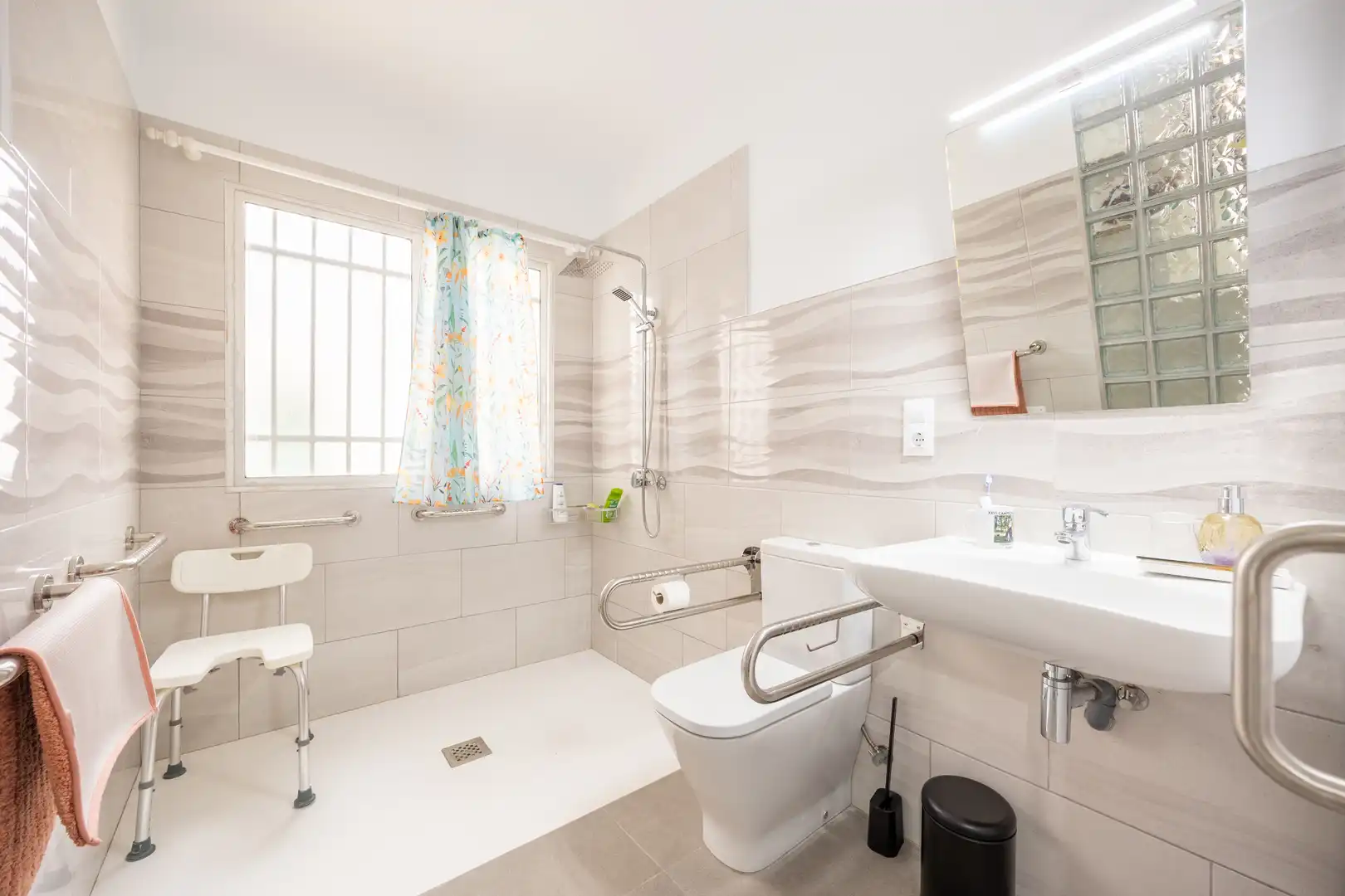 Baño de Casa o chalet en venta en Telde con Jardín privado, Terraza y Trastero
