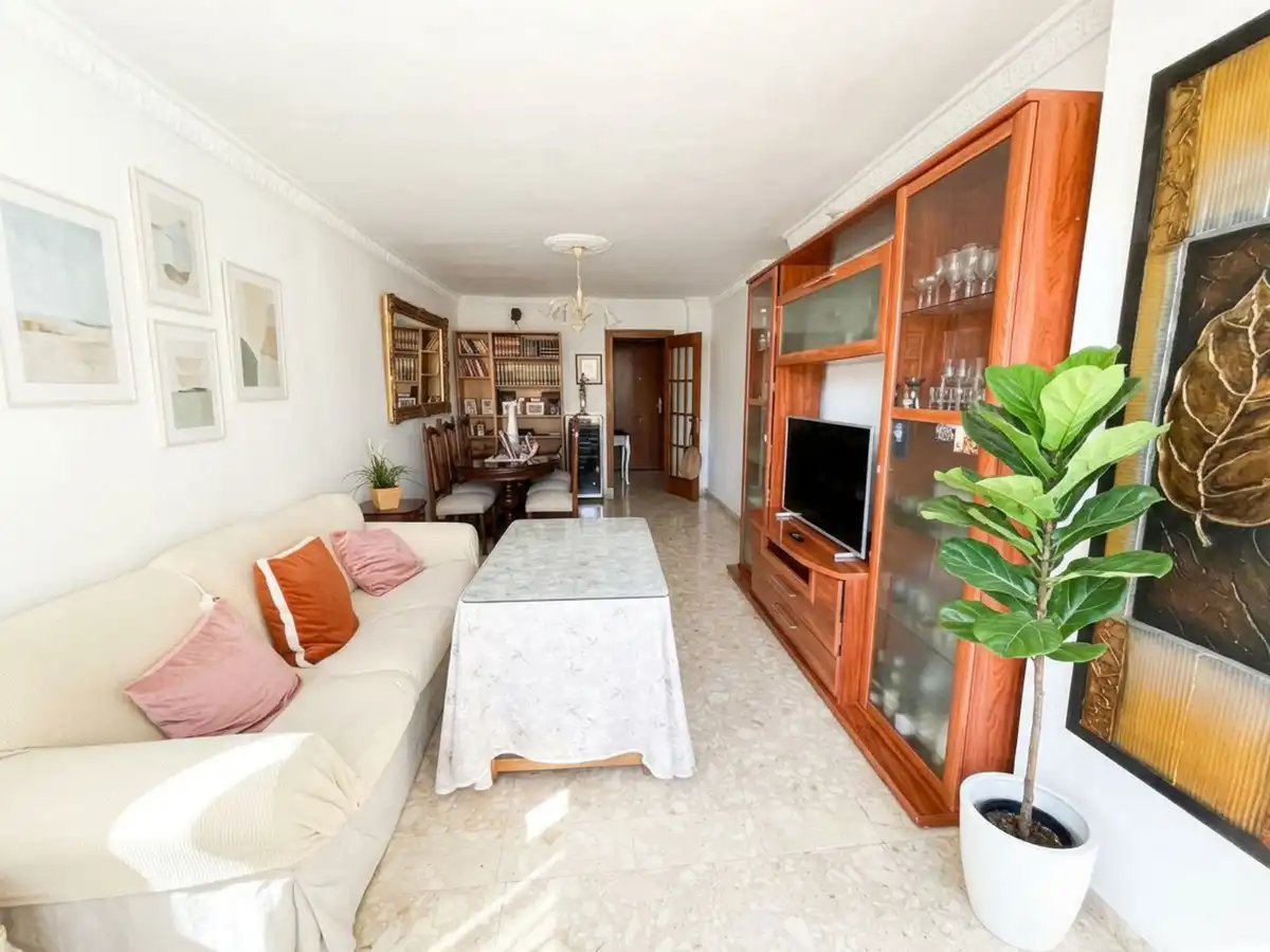 Sala de estar de Piso en venta en Málaga con Amueblado