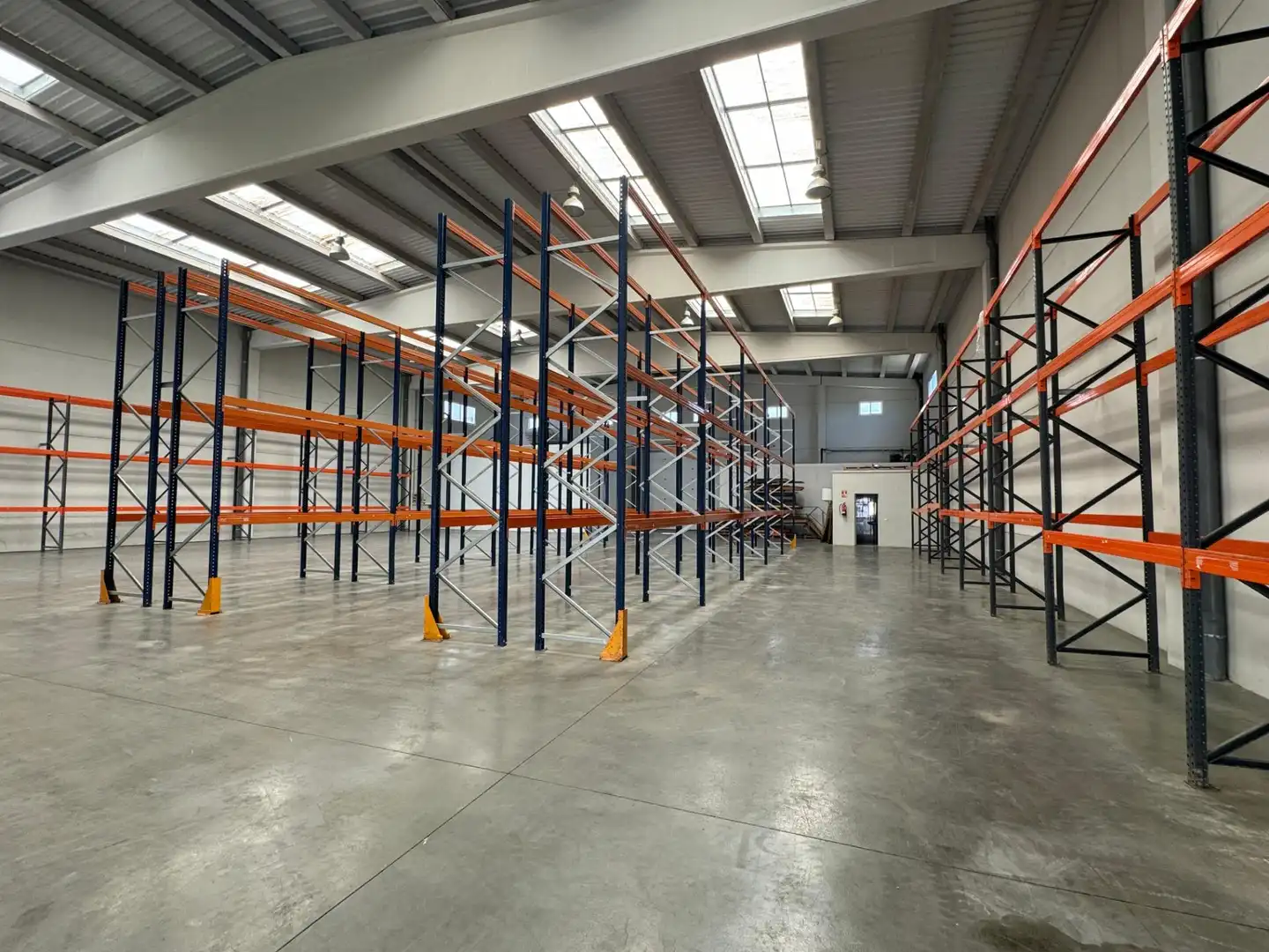 Nau industrial en venda a Calle Carnissers, imagen 4