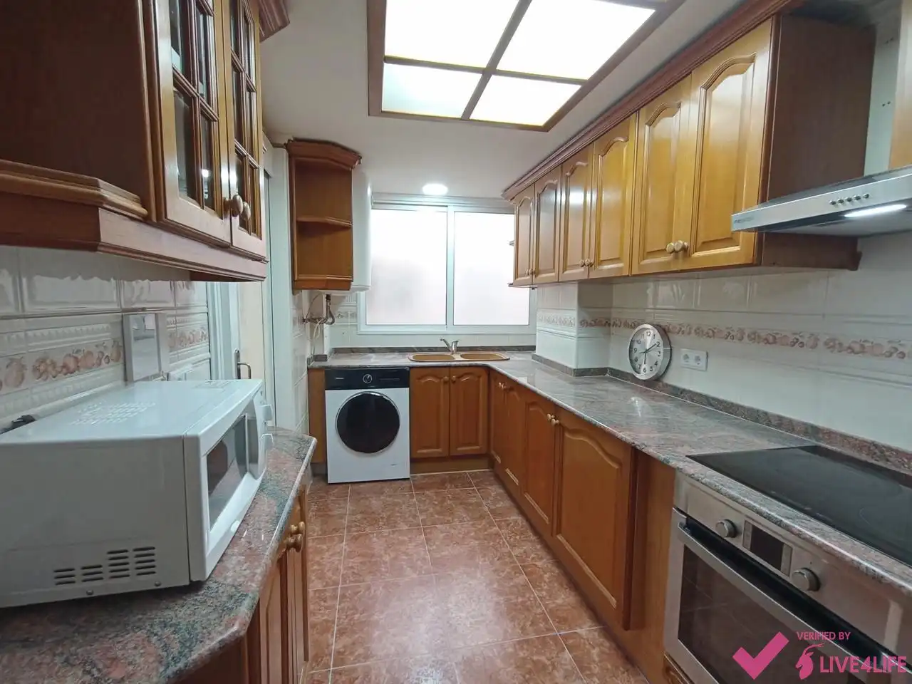 Cocina de Piso de alquiler en Burjassot con Aire acondicionado, Terraza y Amueblado