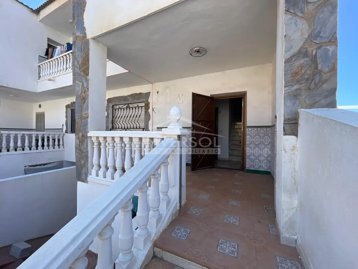 Einfamilien-Reihenhaus zum Verkauf in Balanegra mit Terrasse, Abstellraum und Balkon
