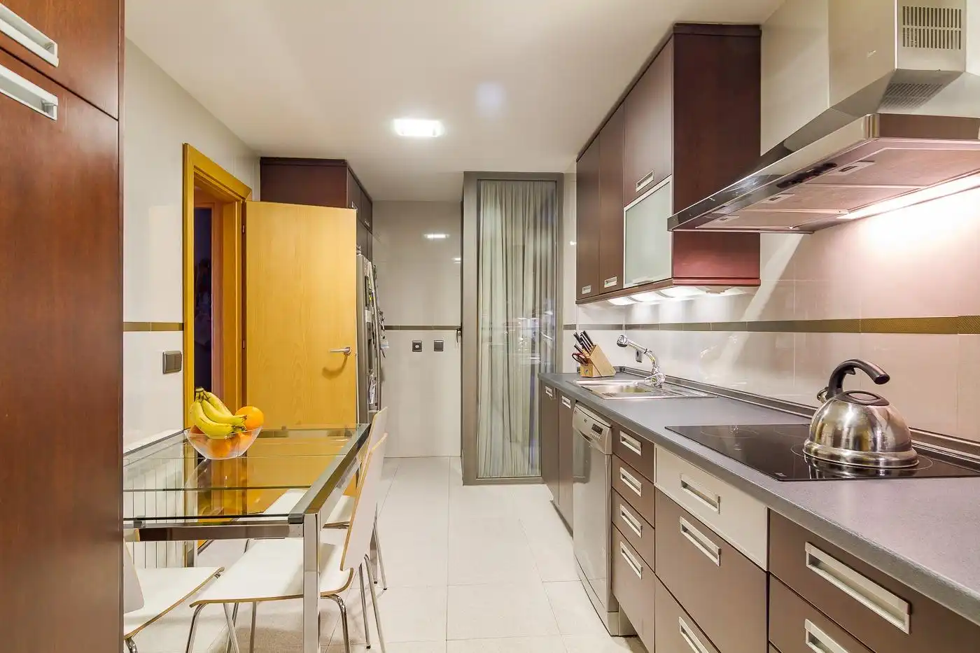 Cocina de Piso en venta en Madrid con Aire acondicionado, Calefacción y Jardín privado