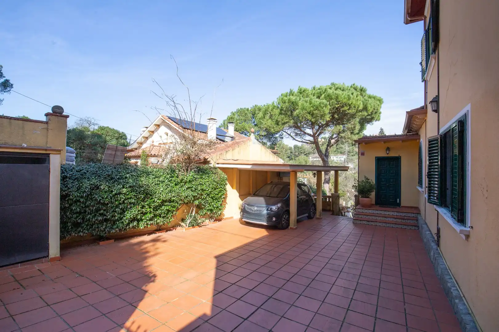 Garden of Houses for sale in Sant Cugat del Vallès  with Air Conditioner, Heating and Terrace