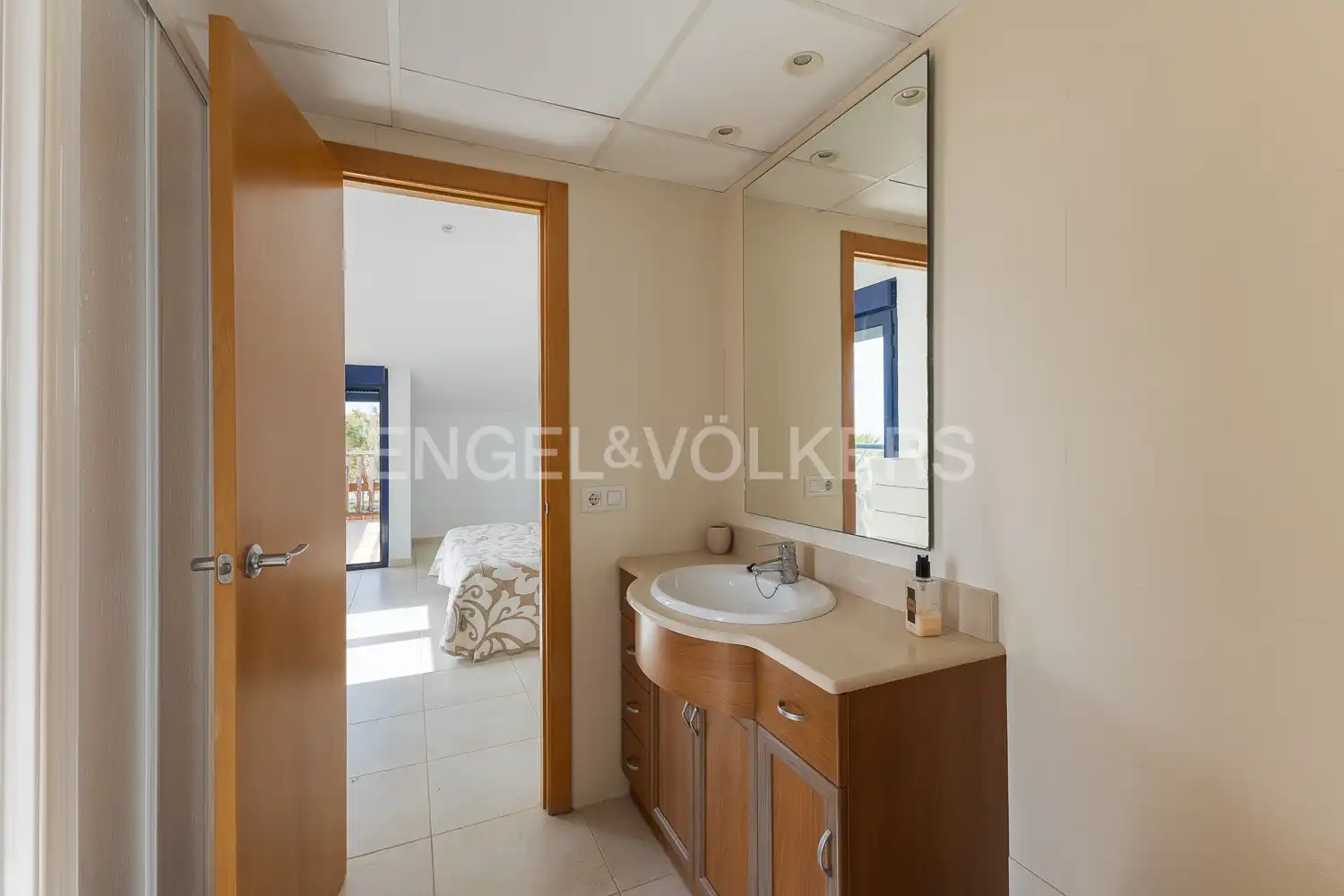 Bathroom of Houses for rent in Sagunto / Sagunt  with Air Conditioner, Heating and Private garden