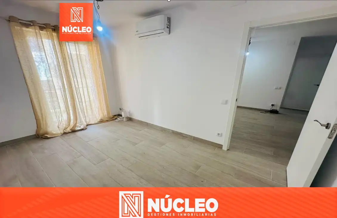 Piso con terraza en venta en Carrer de la Verge de Misericòrdia