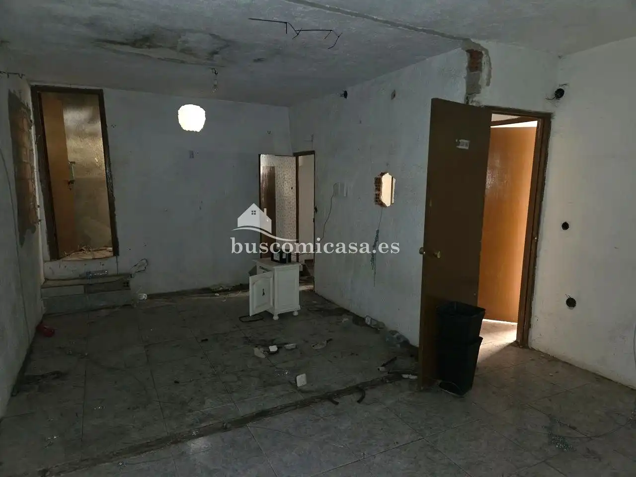 Casa adosada en venda en Jaén amb Traster