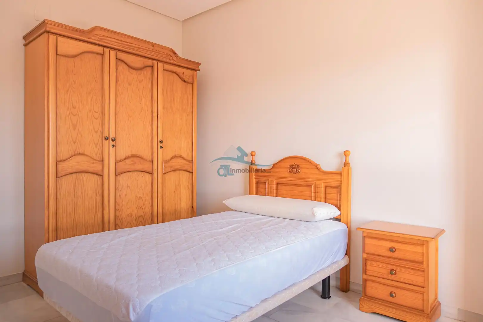 Schlafzimmer von Wohnung zur Miete in Linares mit Klimaanlage, Möbliert und Ofen