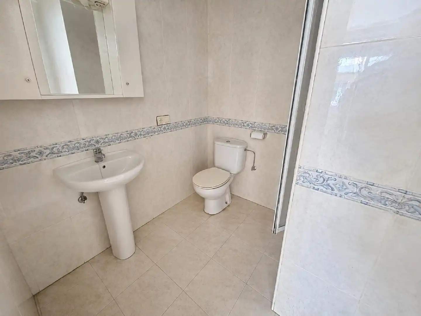 Bathroom of Flat for sale in Ciudad Rodrigo  with Terrace