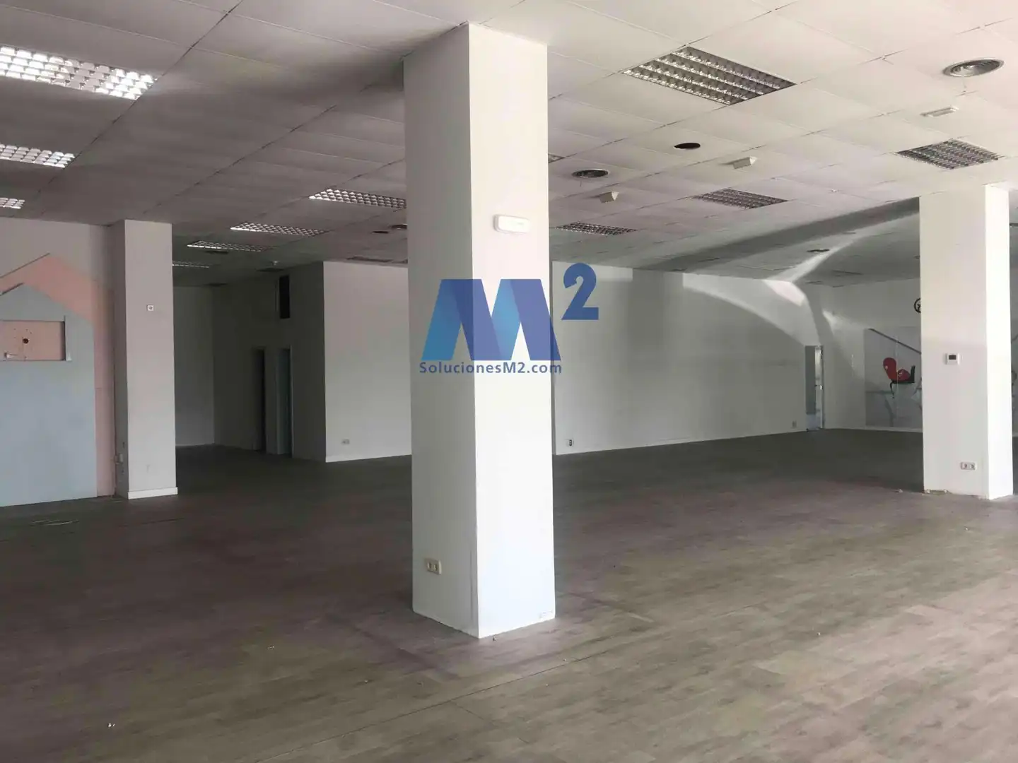 Local comercial de lloguer a de la Fuente Nueva, imagen 3