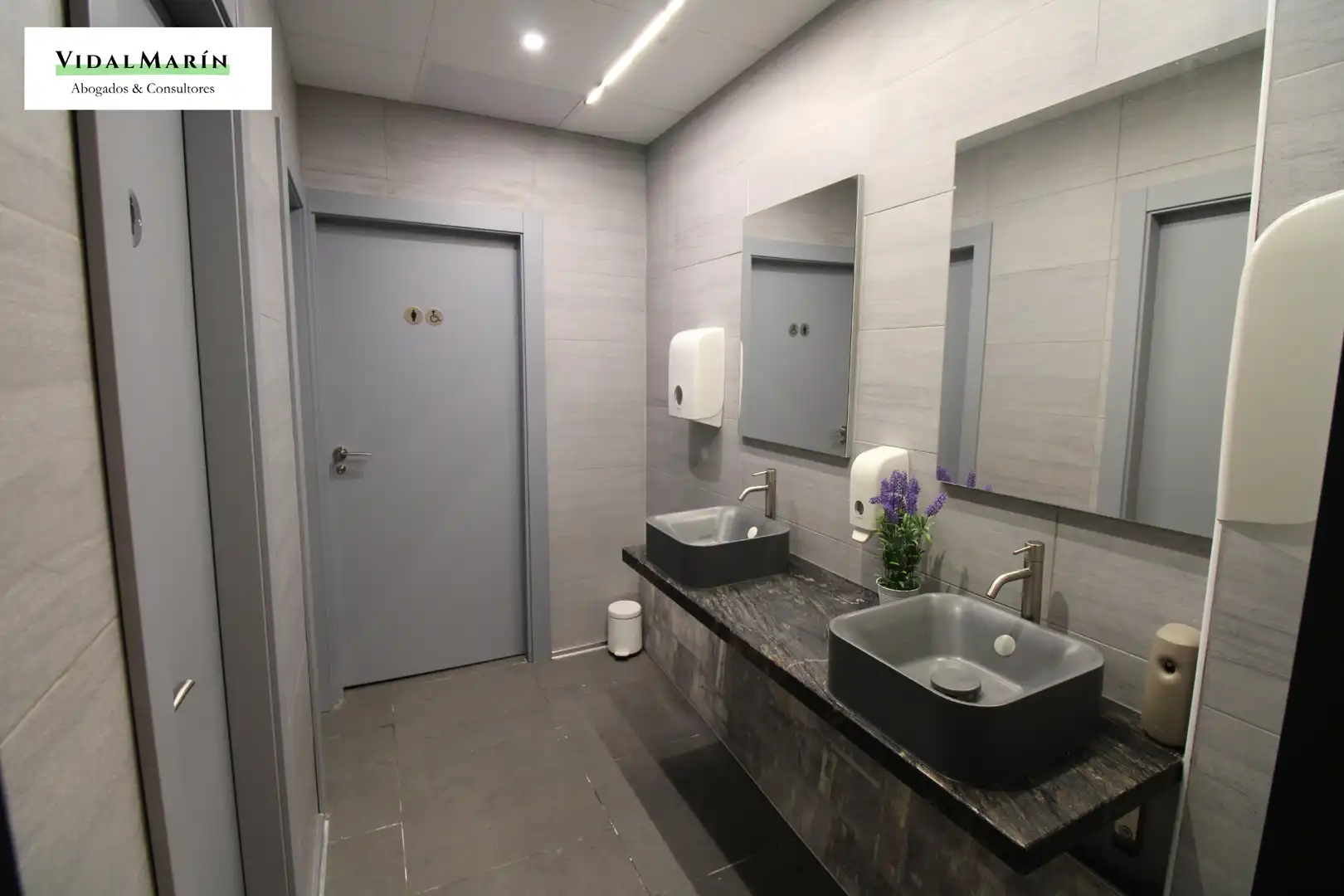 Business premises for transfer in Avenida de Holanda 18, imagen 16