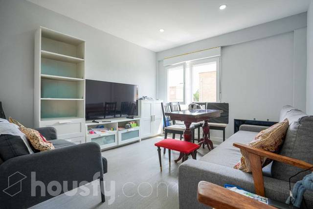 Piso en Venta en Calle de la Encomienda de Palacios, . en Fontarrón