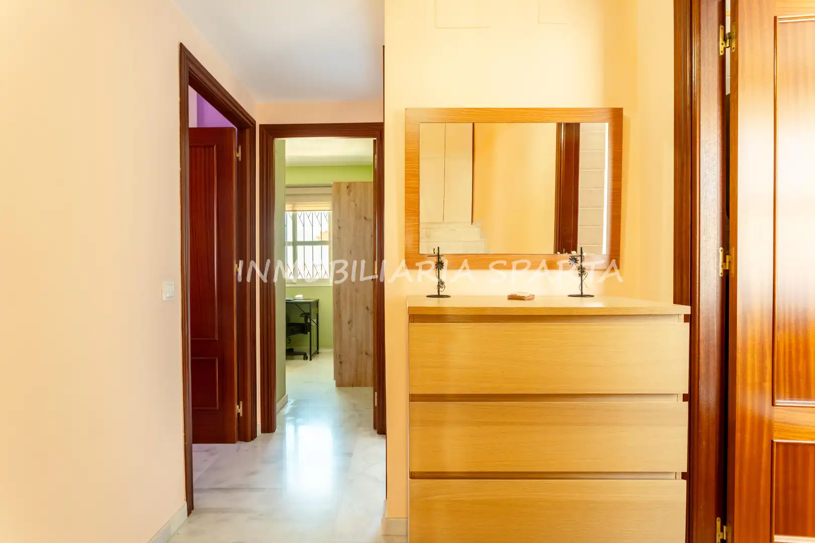 Casa adosada en venta en Villanueva del Ariscal con Aire acondicionado, Calefacción y Jardín privado
