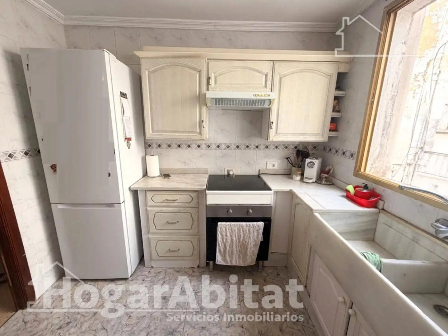 Kitchen of Flat for sale in Cheste  with Air Conditioner, Heating and Terrace