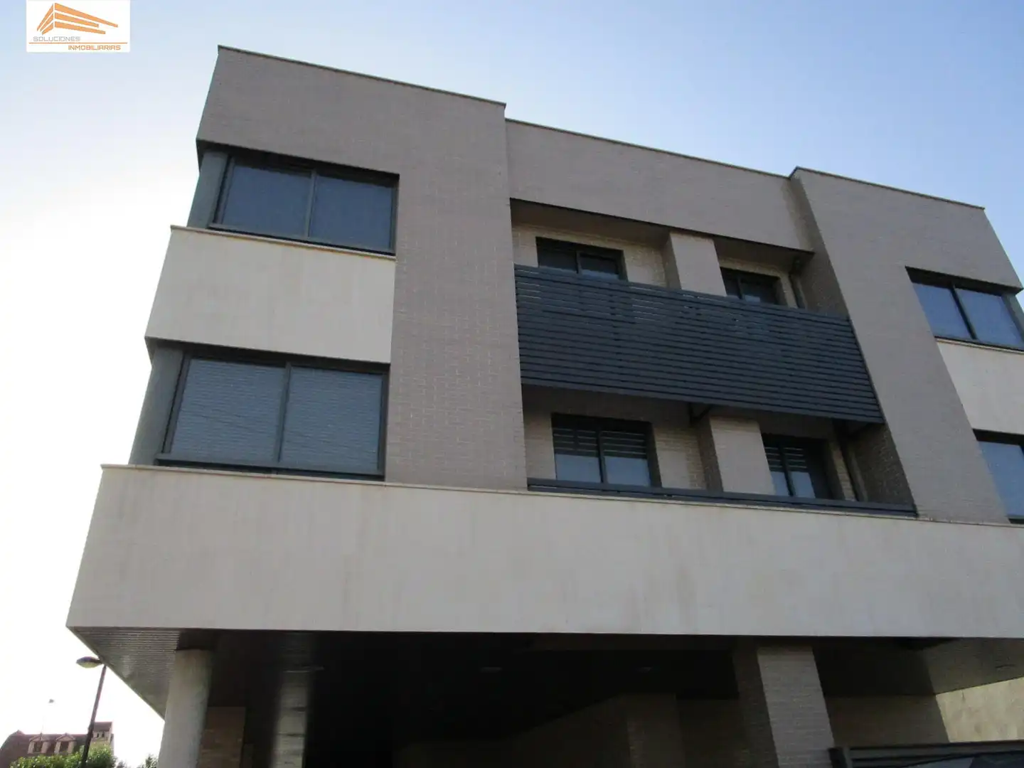 Vista exterior de Piso en venta en Valladolid con Calefacción y Parquet