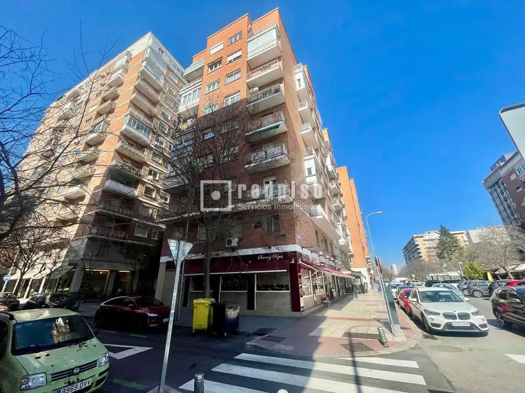 Exterior view of Flat for sale in Madrid  with Air Conditioner, Heating and Terrace