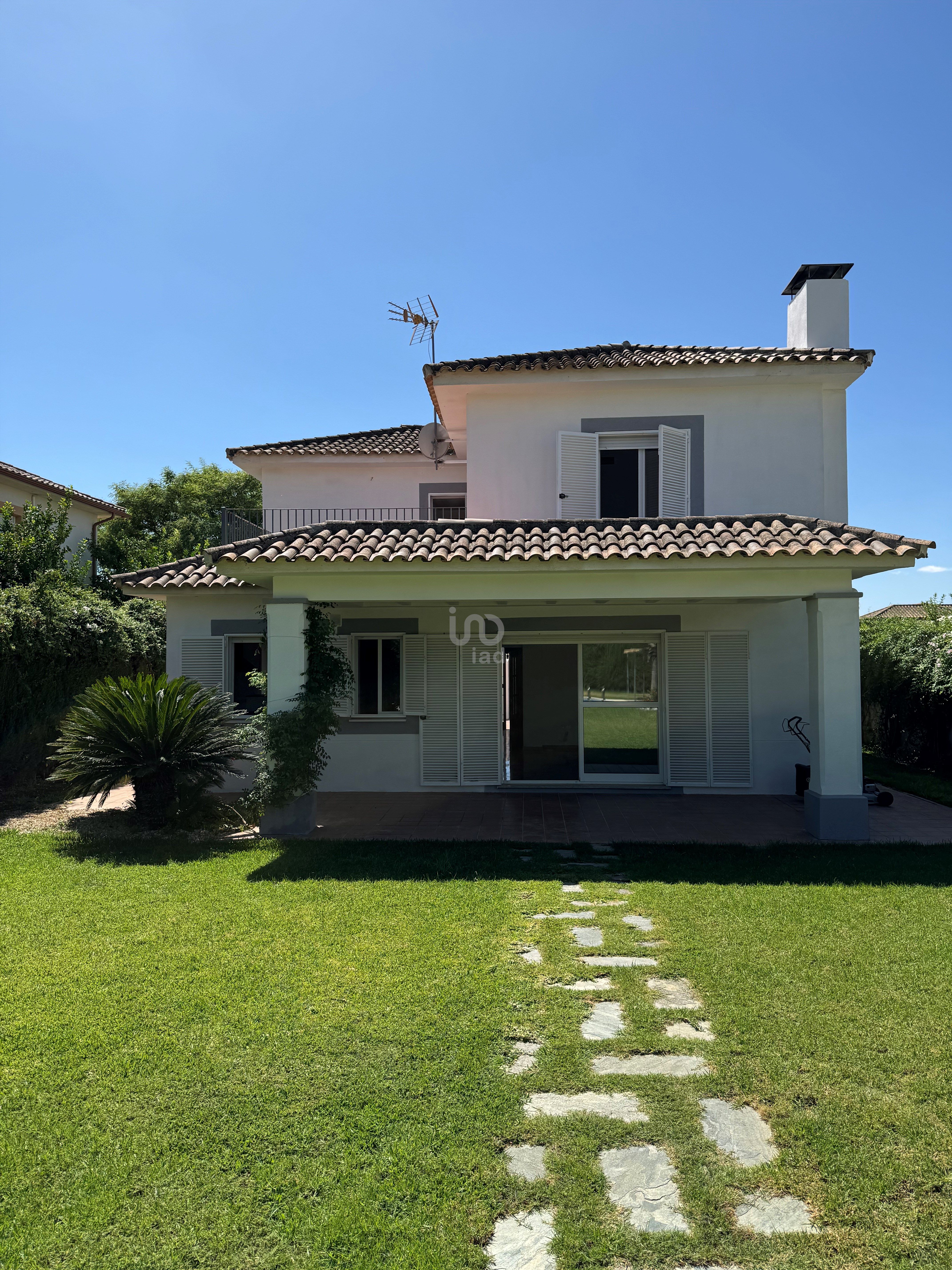 Exterior view of House or chalet for sale in  Córdoba Capital  with Air Conditioner, Heating and Terrace