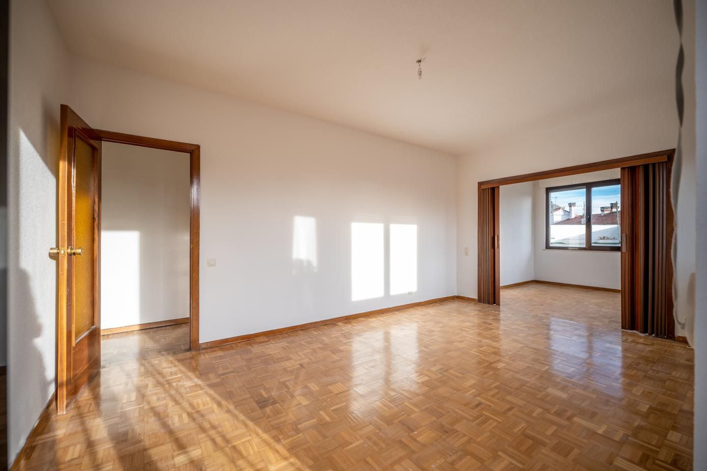 Pis en venda en Ávila Capital amb Calefacció, Parquet i Terrassa