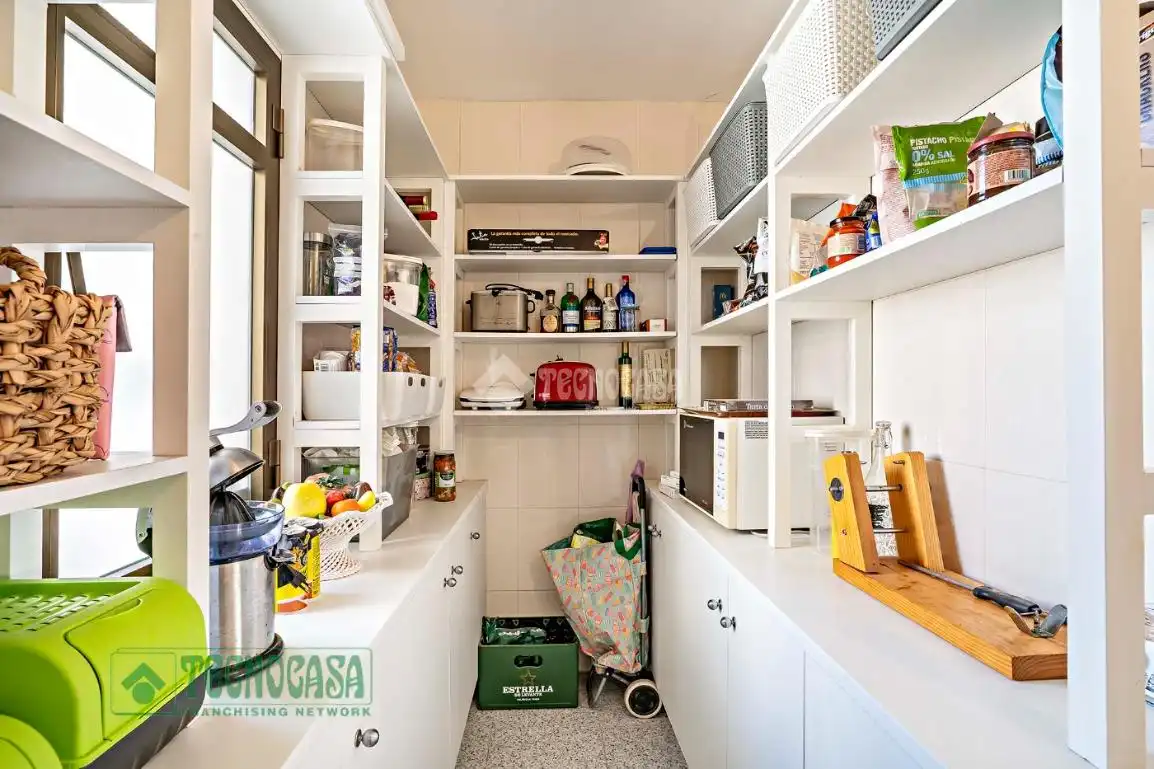 Cocina de Piso en venta en El Ejido con Aire acondicionado y Amueblado