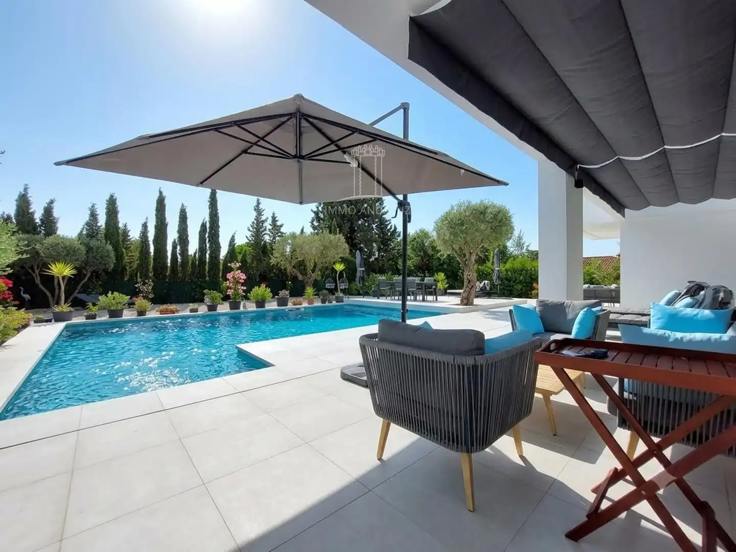 Terrasse von Haus zum Verkauf in Chiclana de la Frontera mit Klimaanlage, Heizung und Schwimmbad