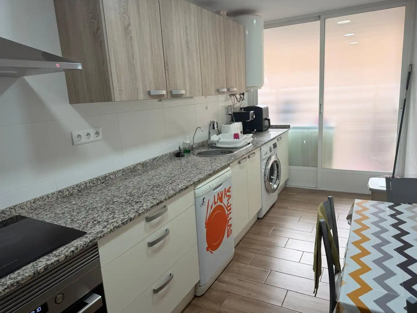 Kitchen of Flat for sale in Cartagena  with Air Conditioner and Furnished