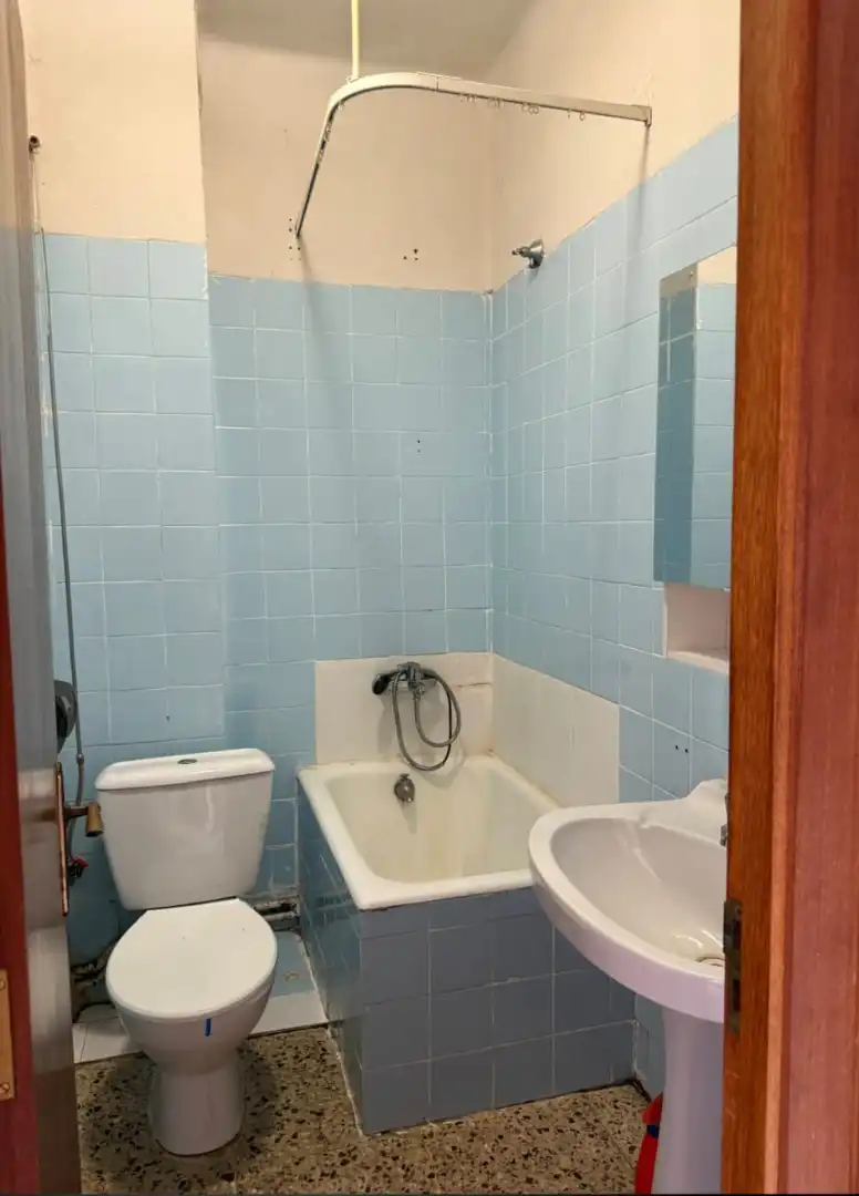 Bathroom of Flat for sale in  Logroño  with Heating and Furnished