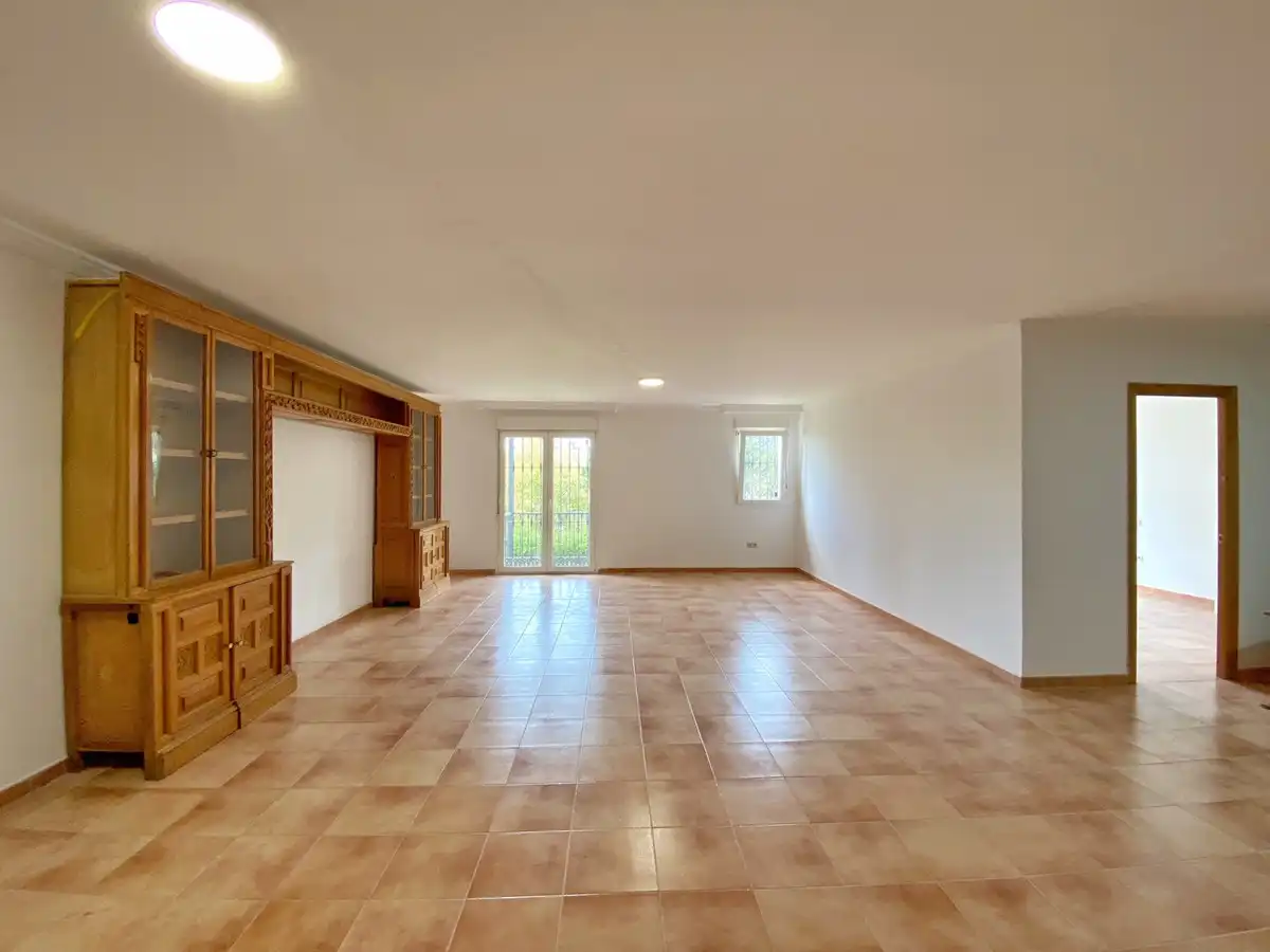 Detached homes for rent in Marbella  with Air Conditioner, Private garden and Terrace