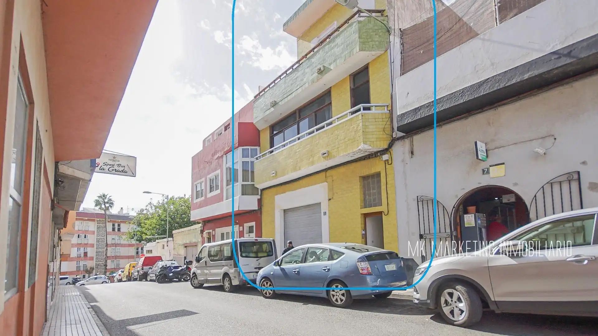 Vista exterior de Casa adosada en venda en Las Palmas de Gran Canaria amb Terrassa