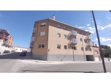 Piso con ascensor en venta en Calle SEGRIA