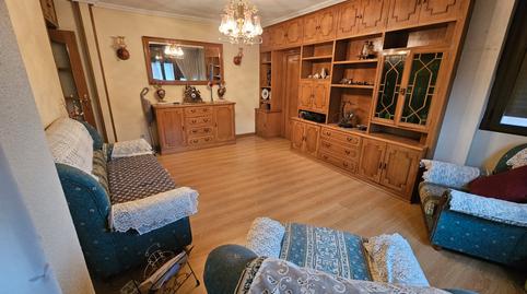 Foto 2 de Pis en venda a Calle Fuentesaúco, Campamento, Madrid