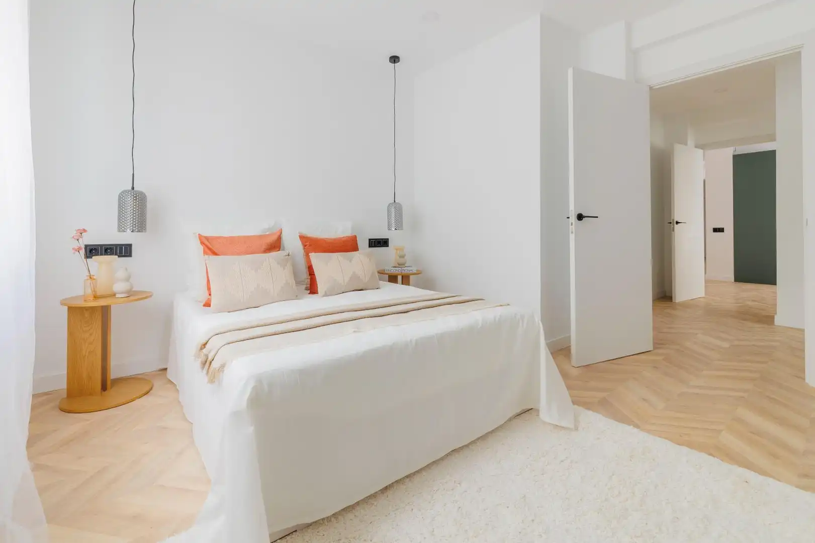 Dormitori de Apartament en venda en Madrid amb Jardí privat i Terrassa