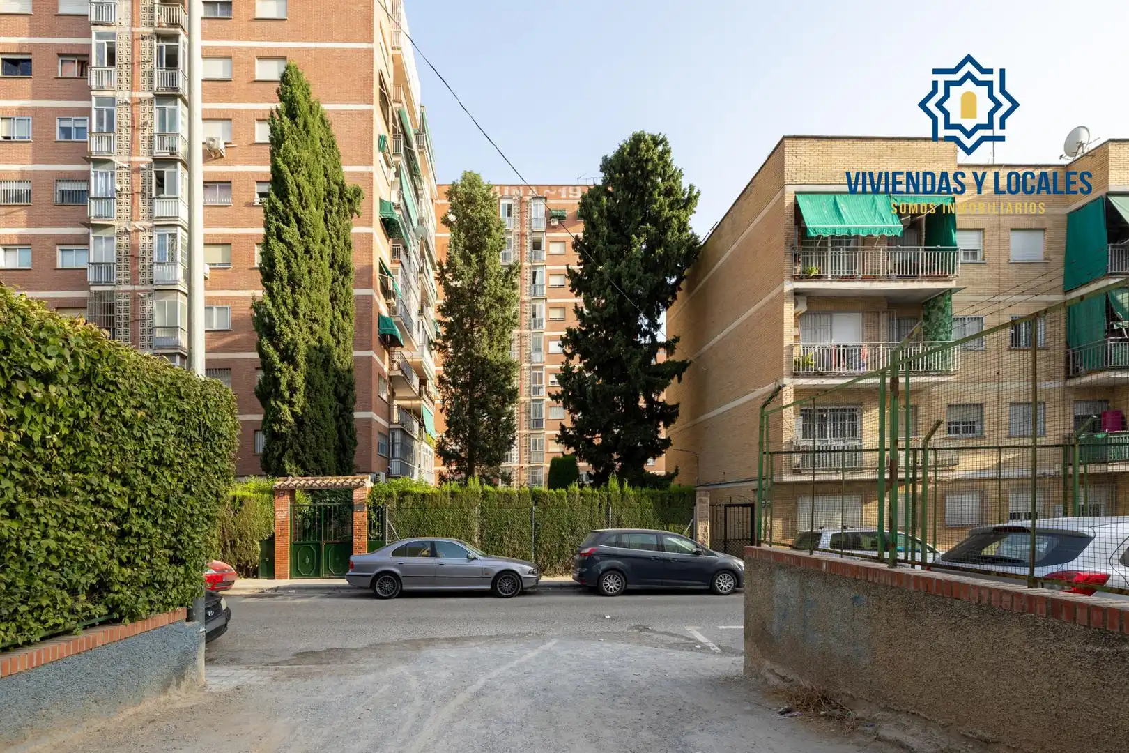 Exterior view of Flat for sale in Granada  with Private garden