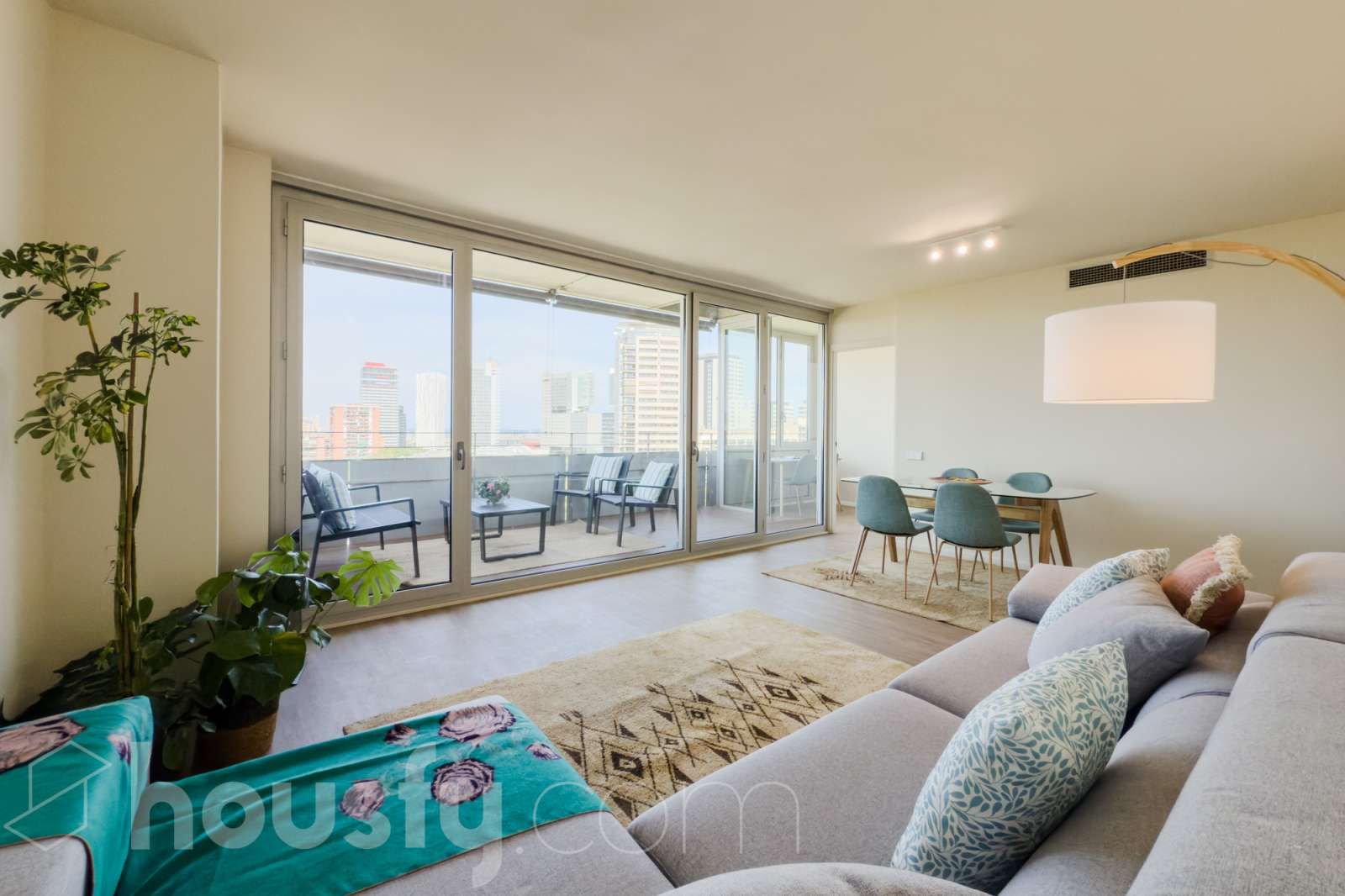 Sala d'estar de Apartament per a compartir en  Barcelona Capital amb Aire condicionat i Terrassa