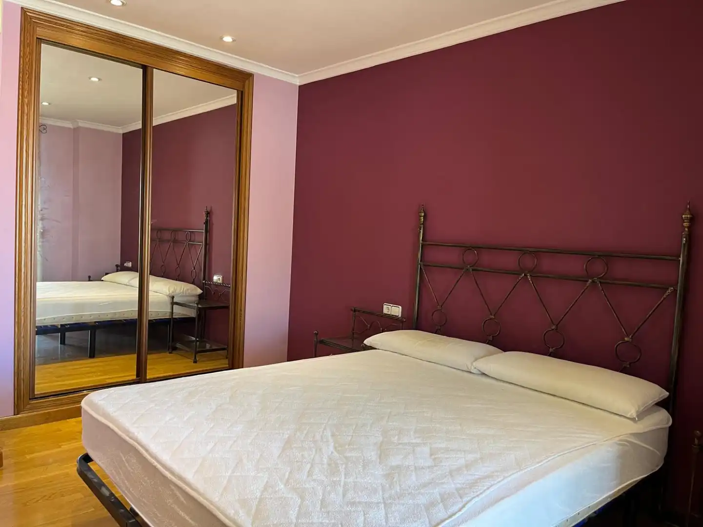 Habitación de Casa adosada en venta en Torrent con Aire acondicionado, Calefacción y Parquet