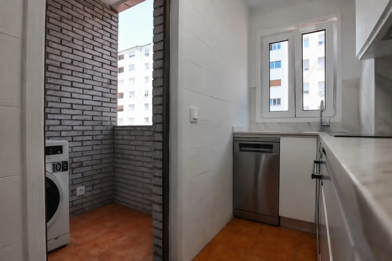 Küche von Wohnung zur Miete in Oviedo  mit Heizung und Parkett