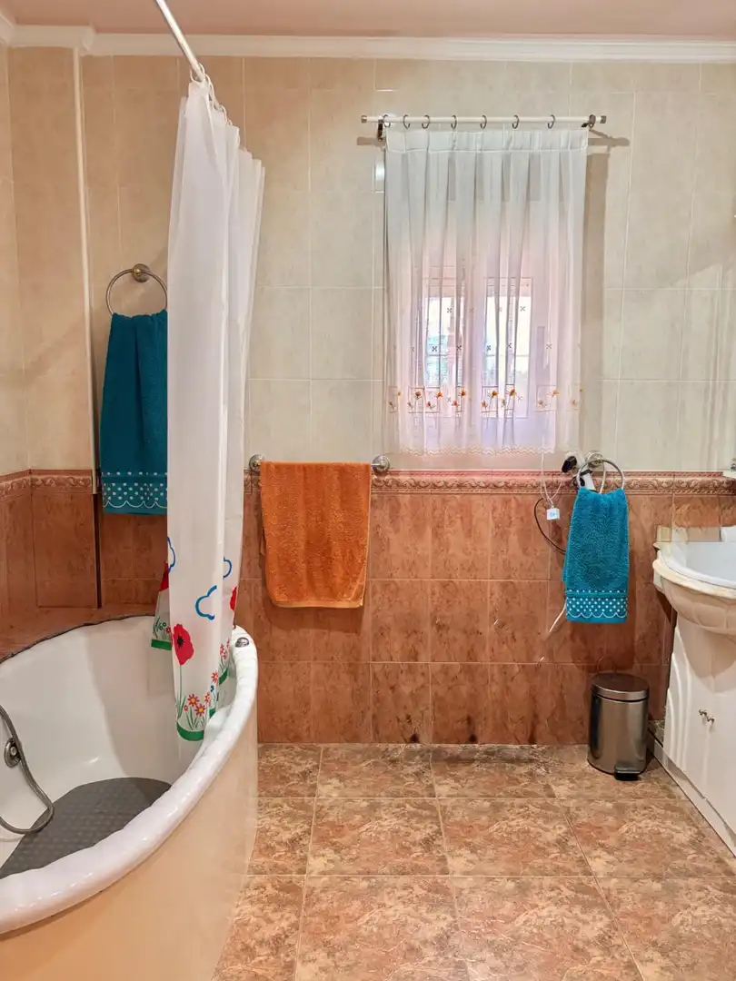 Baño de Casa o chalet en venta en Murcia con Aire acondicionado, Jardín privado y Terraza