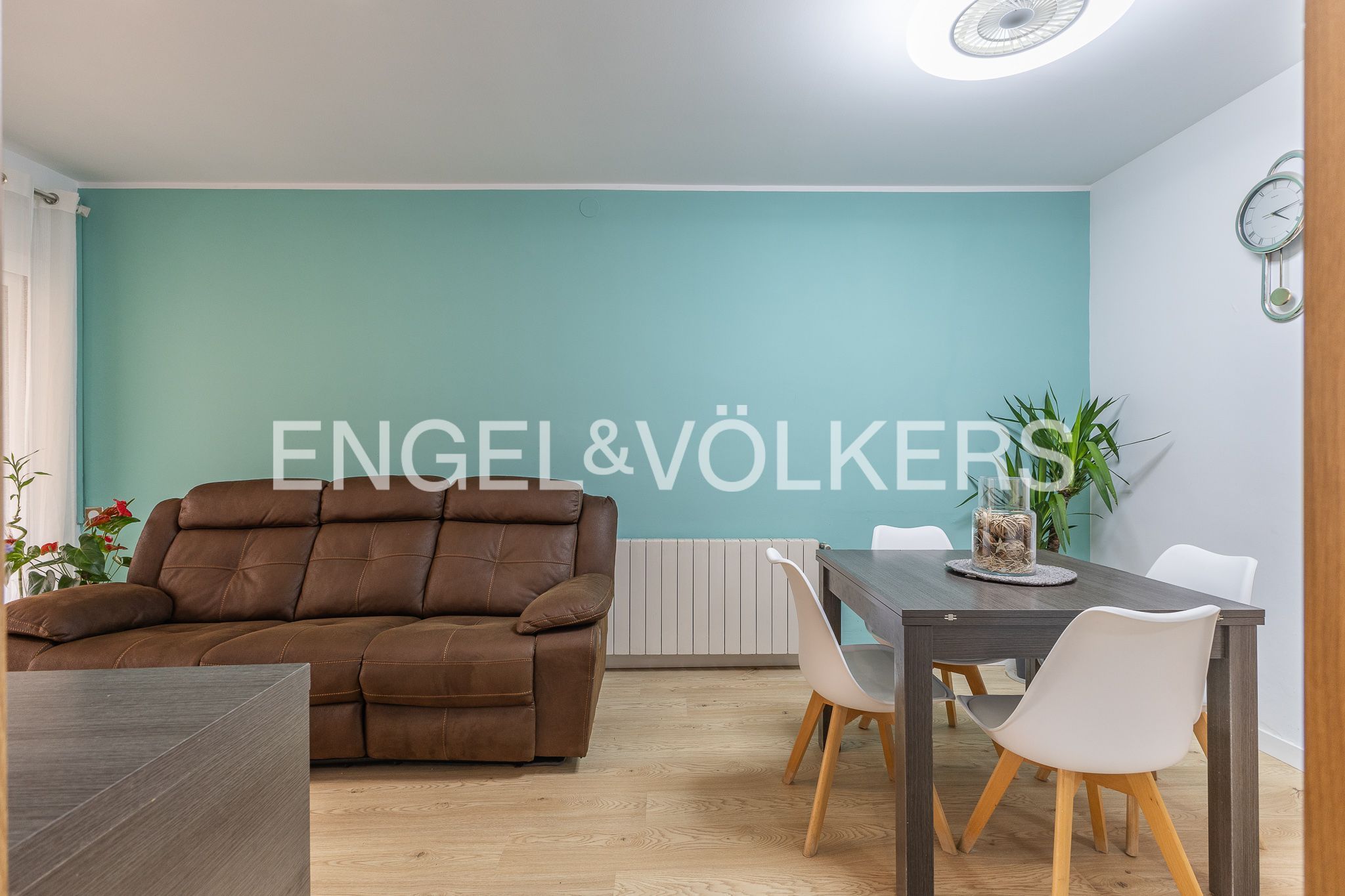 Sala de estar de Apartamento en venta en Balenyà con Calefacción, Parquet y Trastero