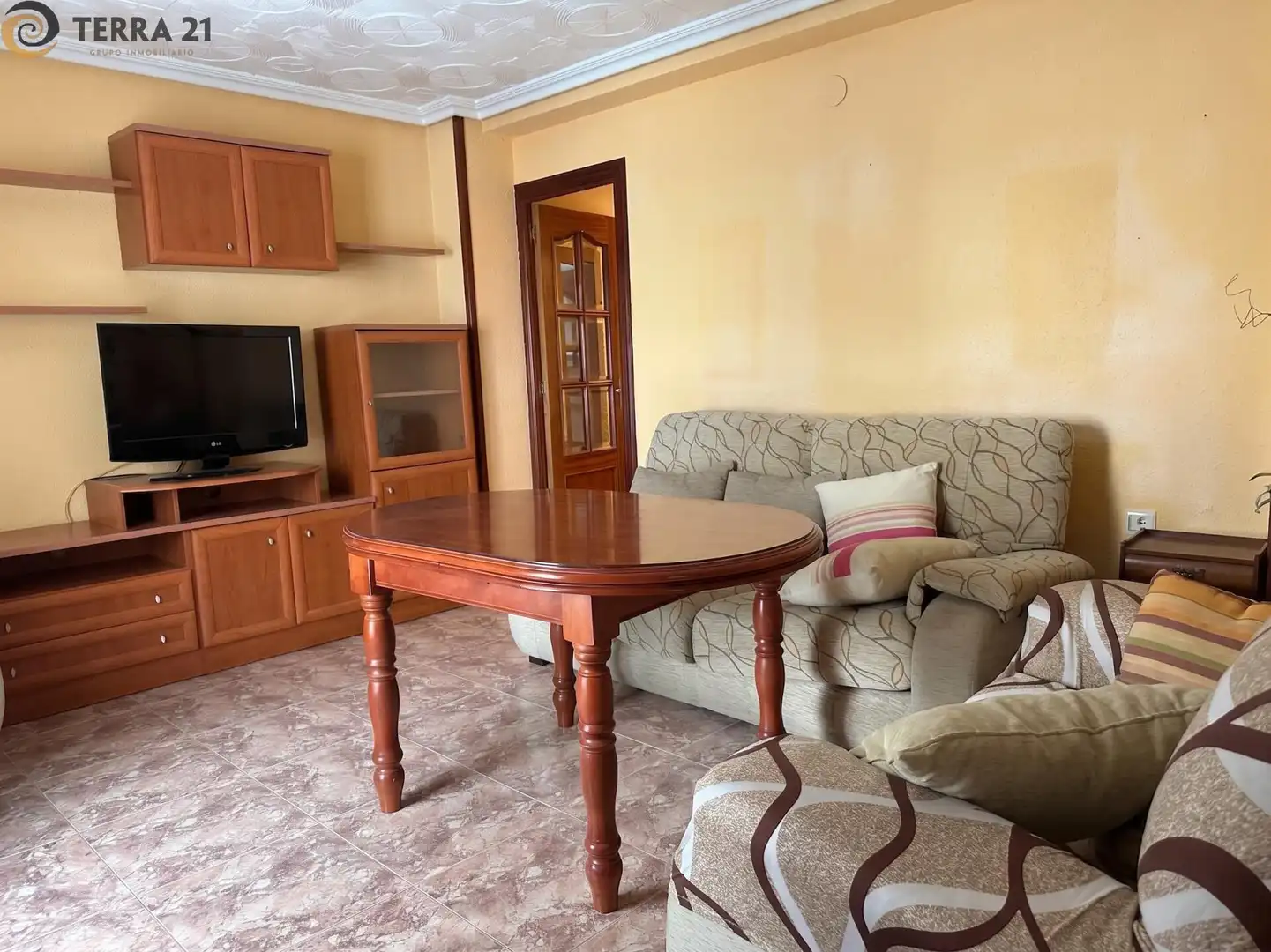 Sala de estar de Piso en venta en Jaén con Aire acondicionado y Amueblado
