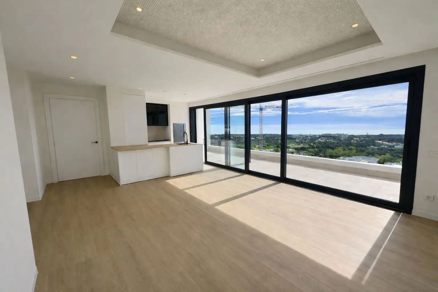 Apartament amb piscina en venda a Avenida  Colinas, imagen 5
