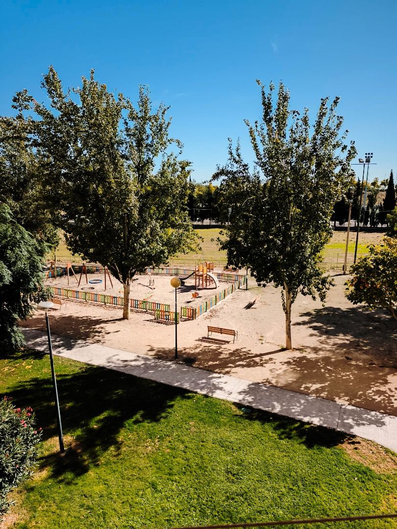 Exterior view of Flat for sale in  Zaragoza Capital  with Heating, Parquet flooring and Furnished