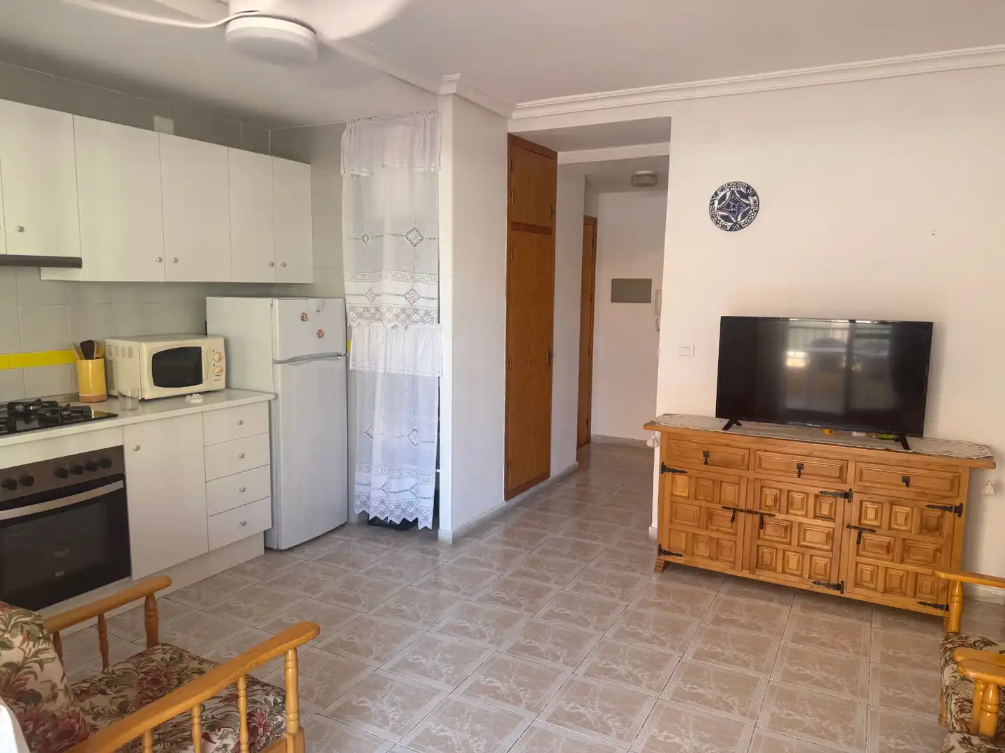 Kitchen of Flat for sale in Torrevieja  with Terrace, Furnished and Oven