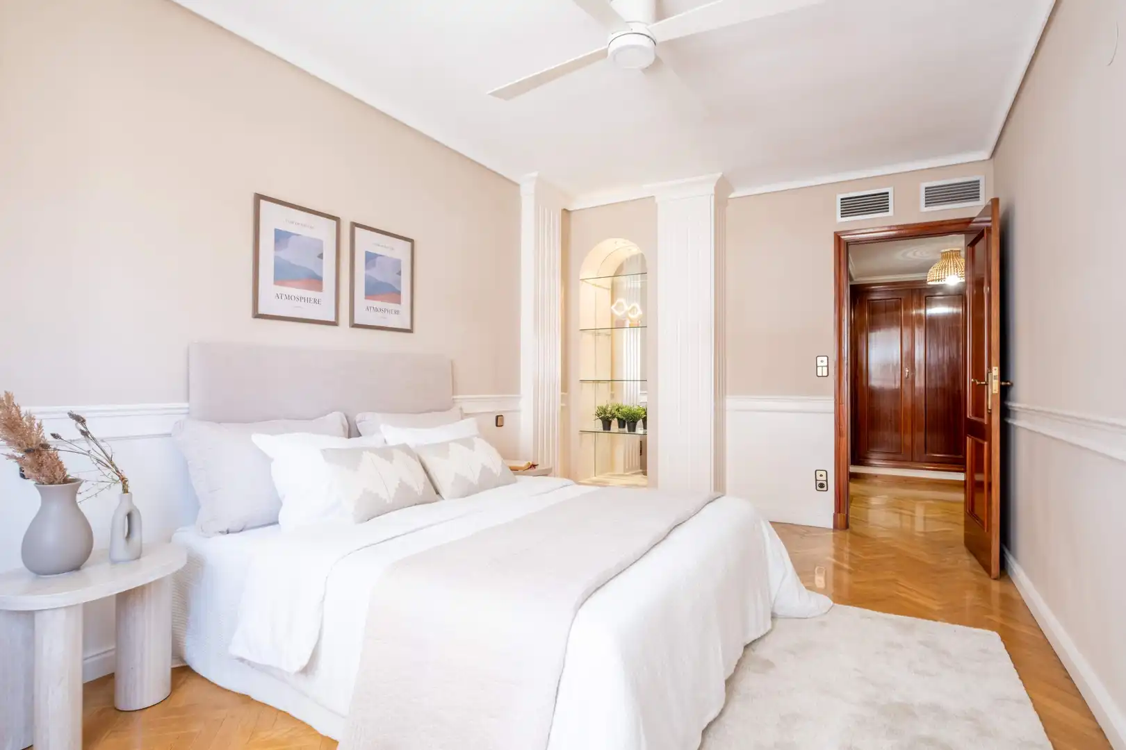 Bedroom of Flat for sale in Zaragoza  with Air Conditioner, Heating and Terrace