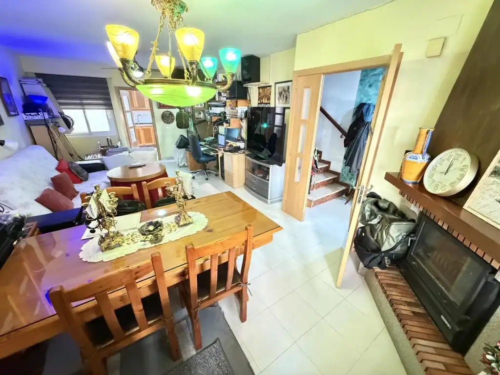 Casa en venda a Calle Alfarp, imagen 2