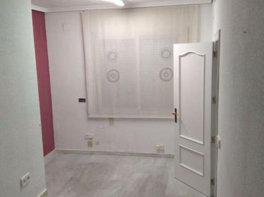 Oficina de lloguer a García Lovera