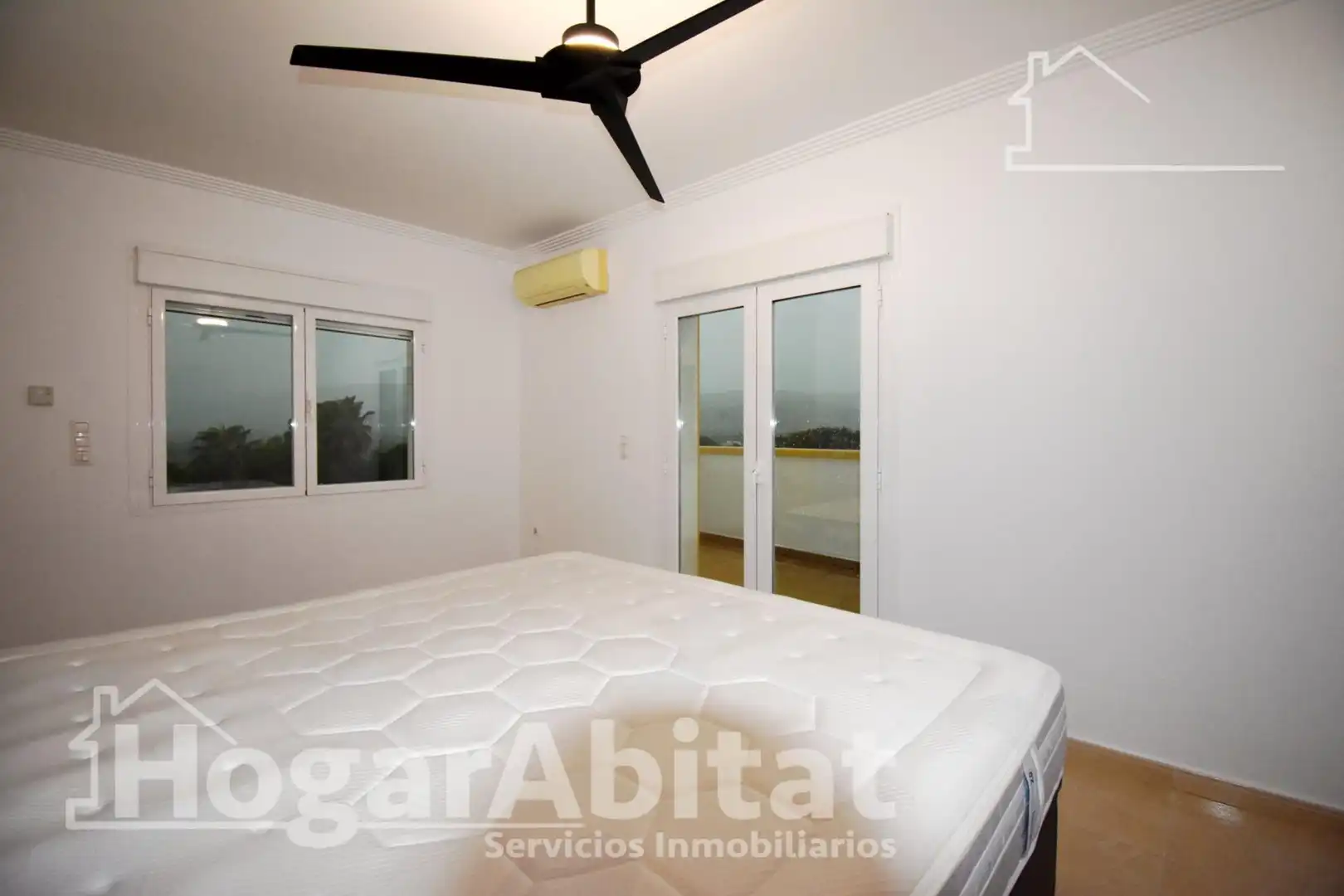Habitación de Casa o chalet en venta en Beniarbeig con Aire acondicionado, Jardín privado y Terraza