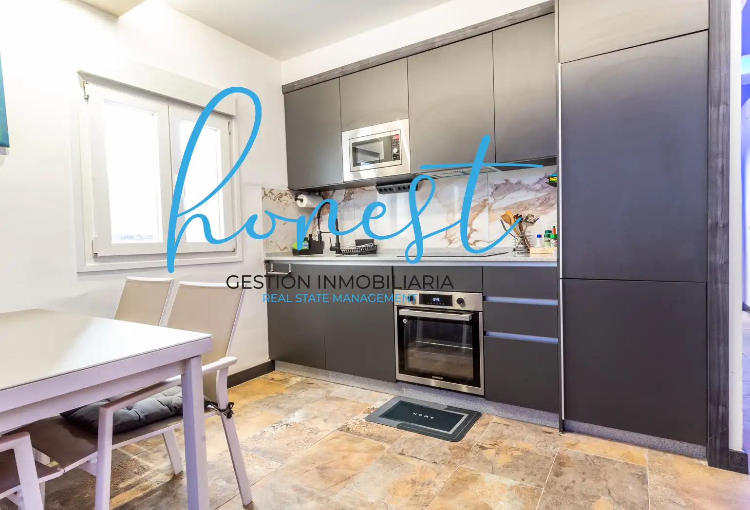 Cocina de Casa o chalet en venta en Torremolinos con Aire acondicionado y Amueblado