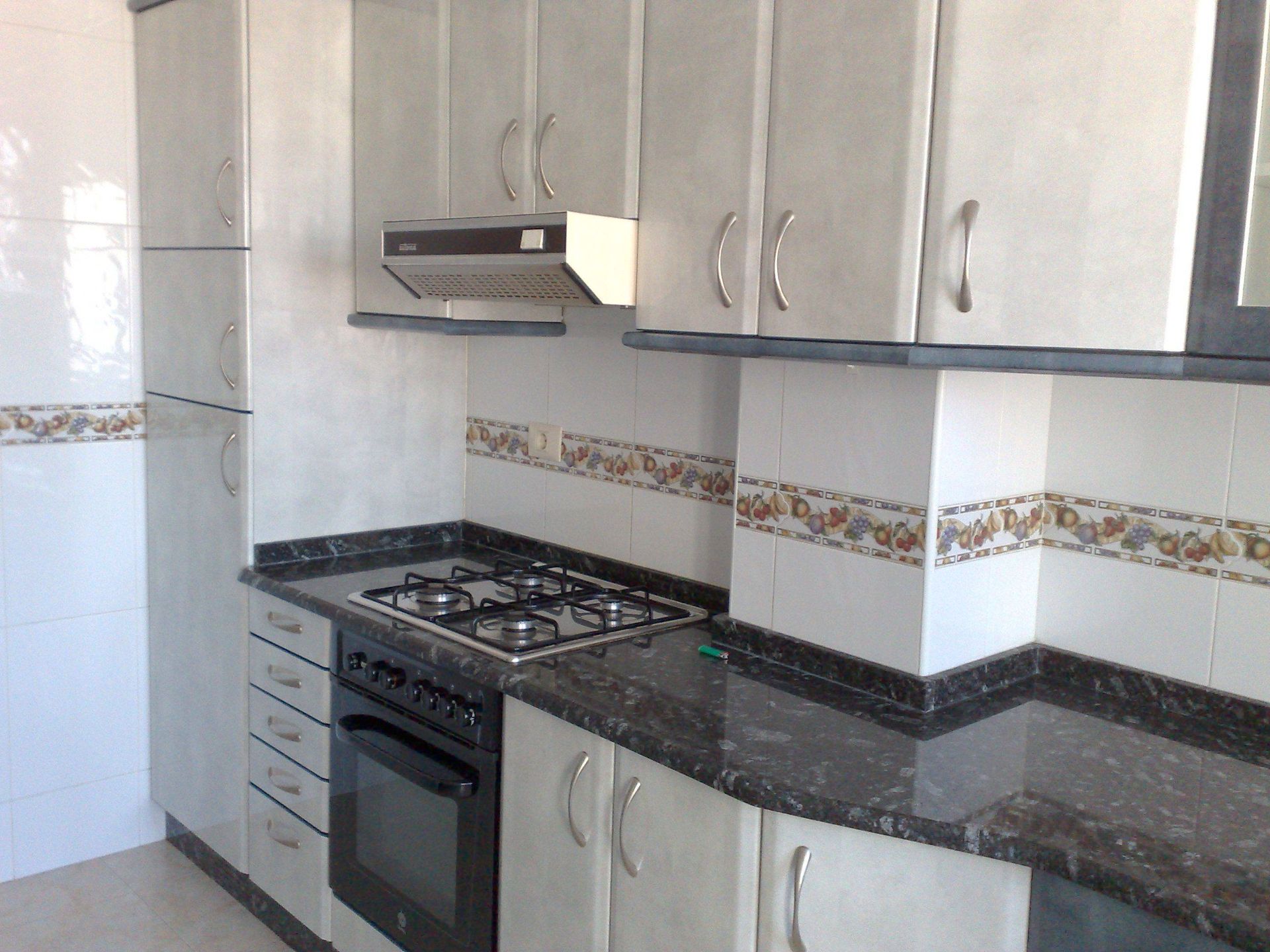 Kitchen of Flat to rent in Ourense Capital   with Heating, Furnished and Washing machine