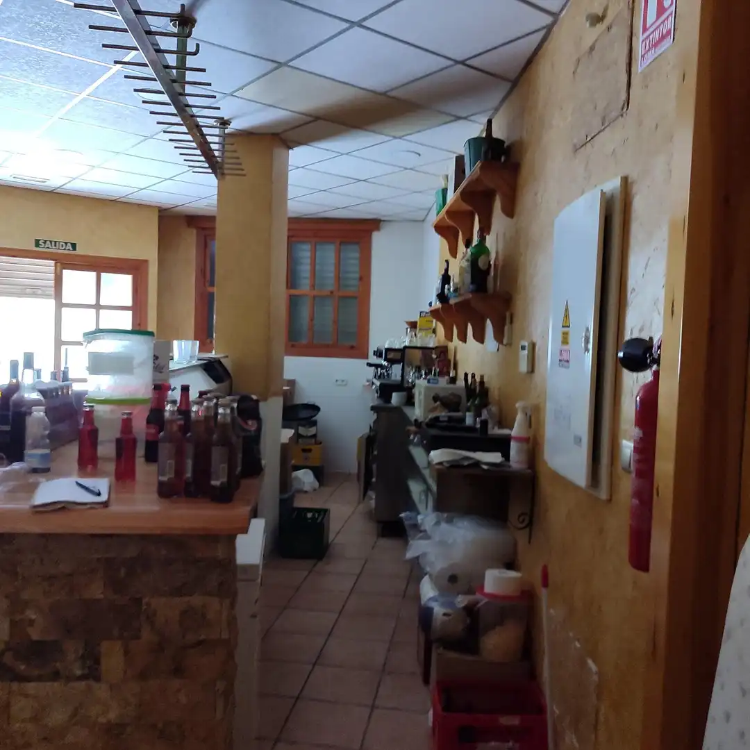 Local en venta en Pedanías Oeste