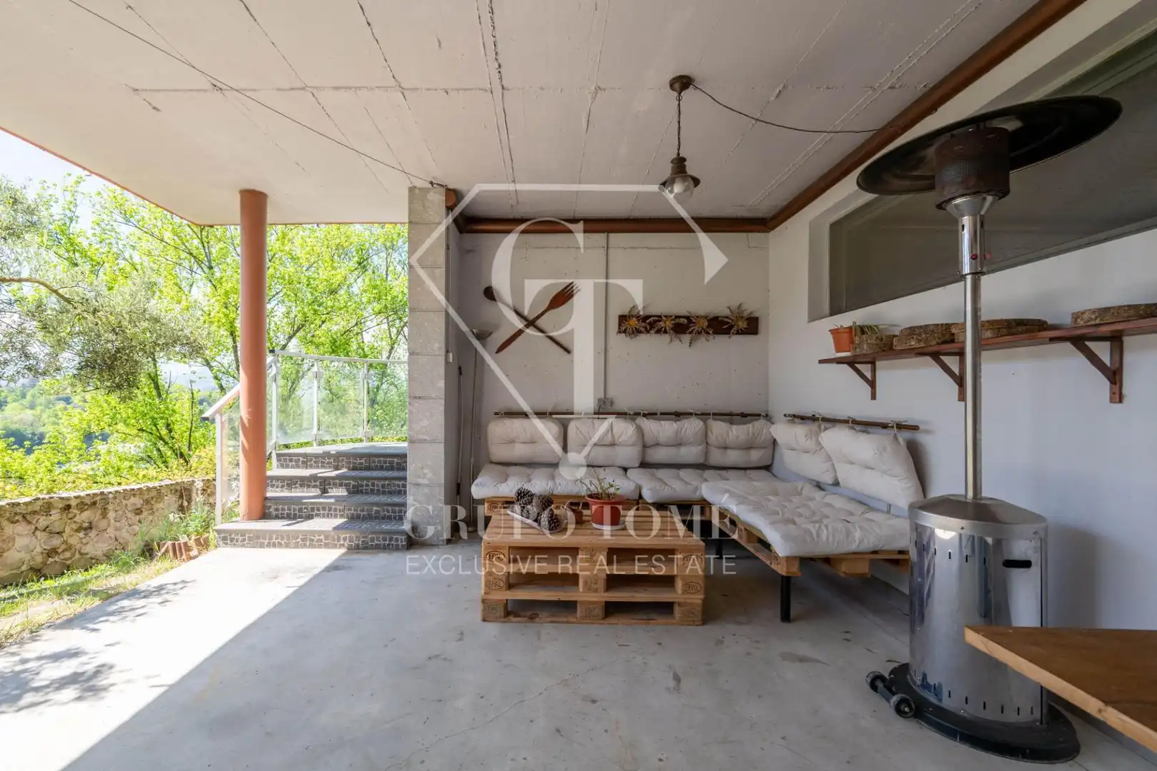 Terrasse von Einfamilien-Reihenhaus zum Verkauf in Donostia - San Sebastián  mit Heizung, Privatgarten und Terrasse